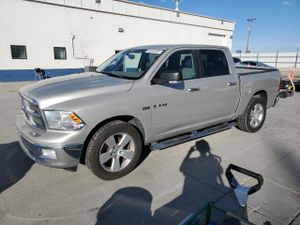 Dodge RAM 5.7L 8 2010