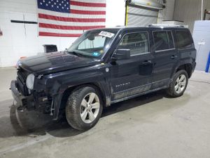 Jeep Patriot LIMITED 2.4L 4 2014