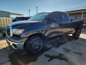 Toyota Tundra DOUBLE CAB SR5 4.6L 8 2012