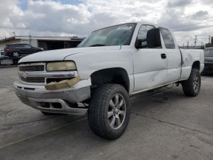 Chevrolet Silverado 1500 C1500 5.3L 8 2000