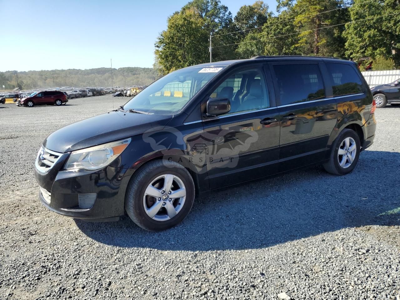 Volkswagen Routan SEL 3.6L 6 2011