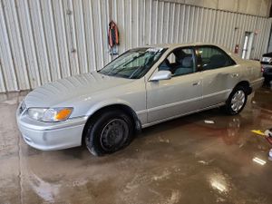 Toyota Camry CE 2.2L 4 2001