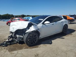 Tesla Model S 2021