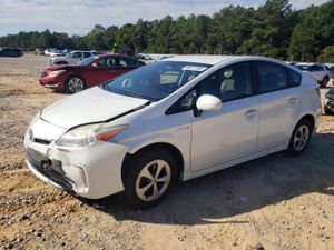 Toyota Prius 1.8L 4 2013
