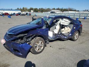 Hyundai Sonata GLS 2.4L 4 2013