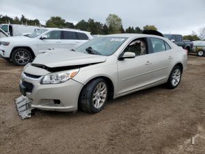 Chevrolet Malibu 1LT 2.5L 4 2015