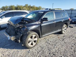 Toyota Highlander LIMITED 3.5L 6 2013