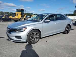 Volkswagen Passat SEL 2.0L 4 2020
