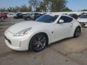 Nissan 370z BASE 3.7L 6 2015