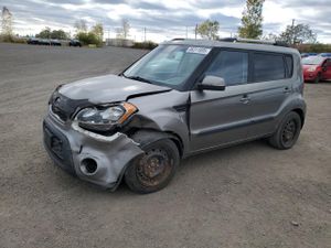 Kia Soul + 2.0L 4 2013