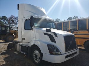 Volvo VNL VNL 15.0L 6 2015