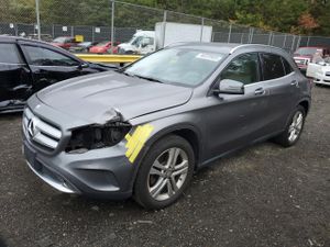 Mercedes-Benz GLA 250 4MATIC 2.0L 4 2015