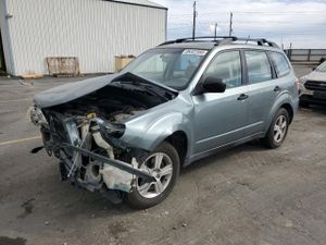 Subaru Forester XS 2.5L 4 2010