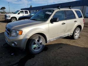 Ford Escape XLS 2.5L 4 2012