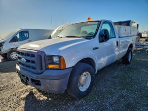 Ford F-350 SRW SUPER DUTY 5.4L 8 2007