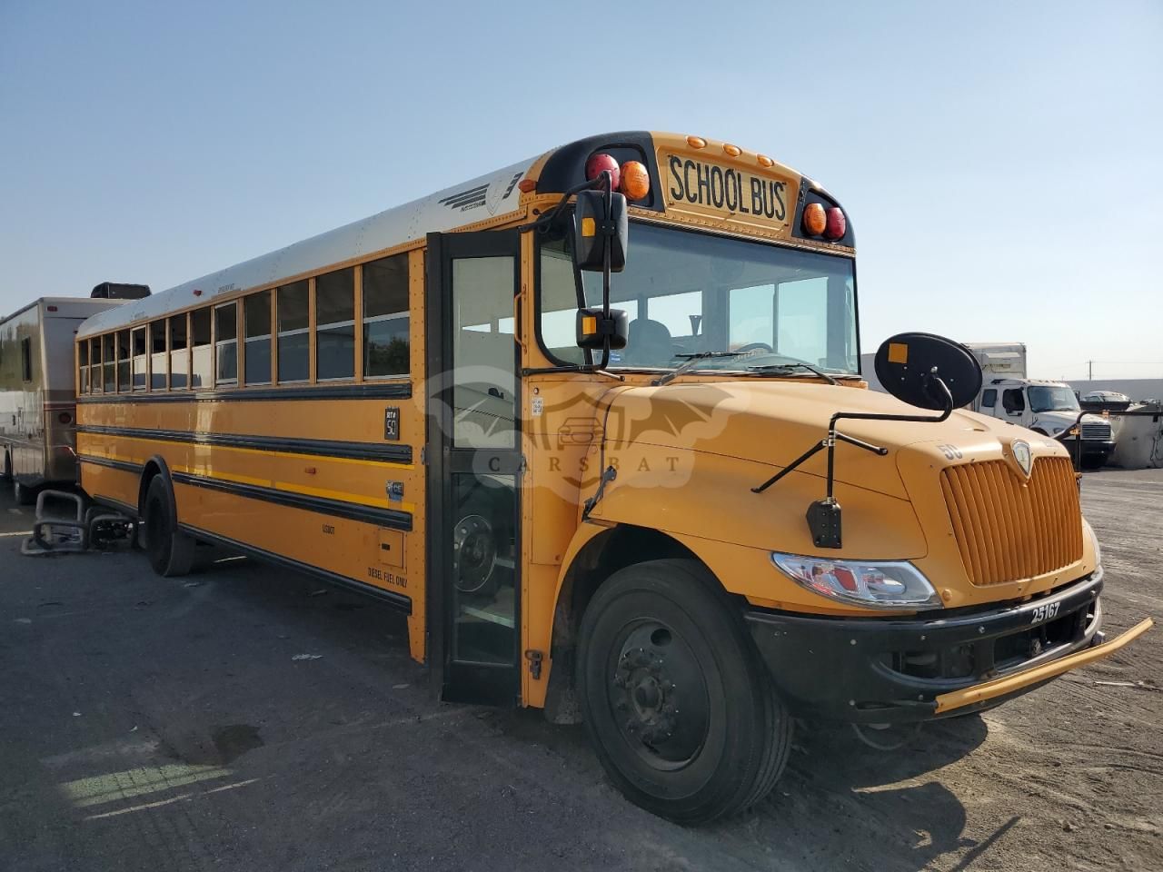 IC Corporation CE Series CE 7.6L 6 2014