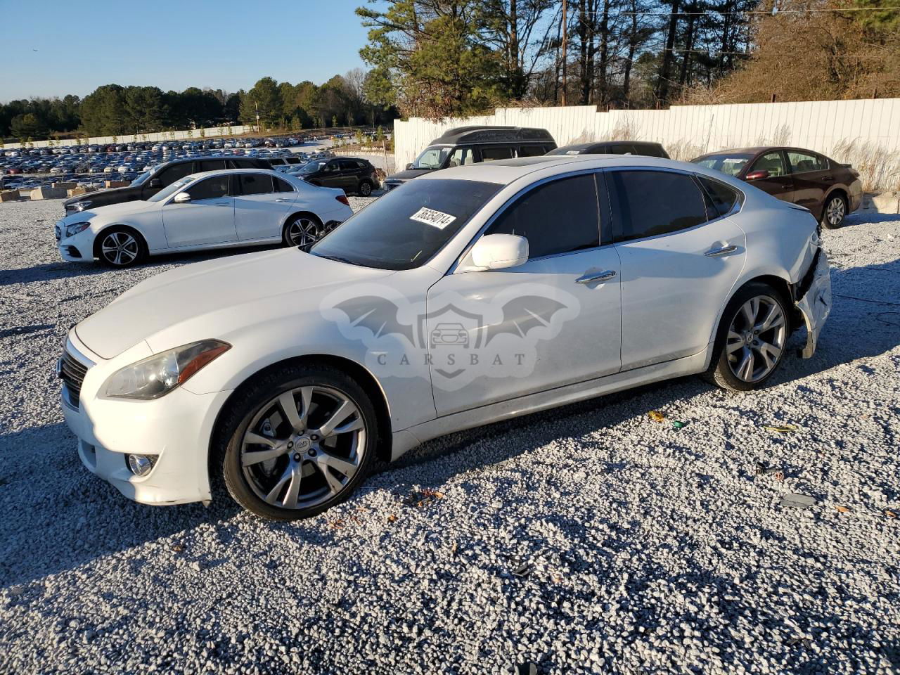 Infiniti M37 3.7L  6 2013