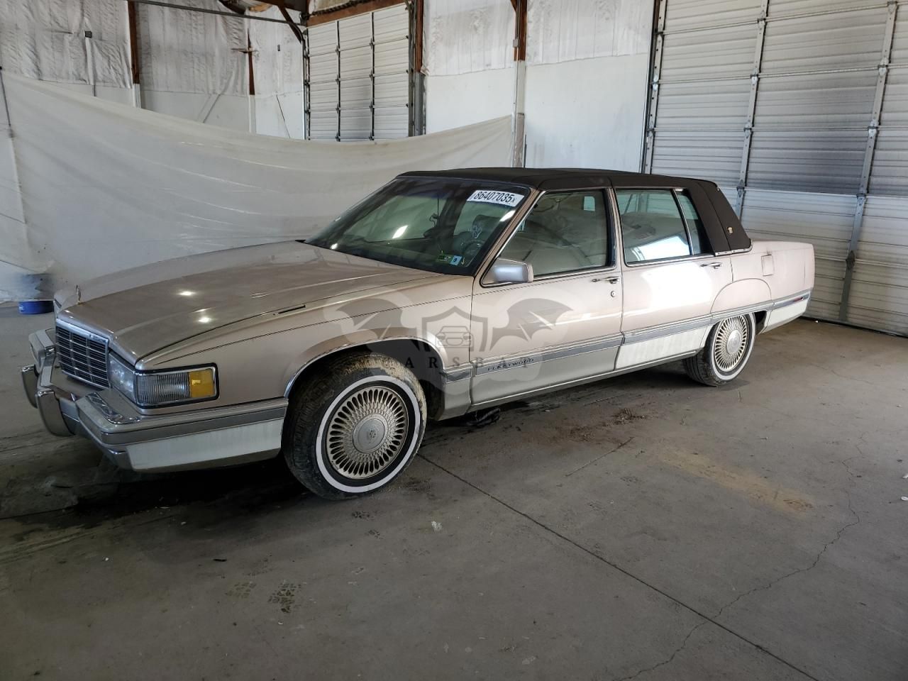 Cadillac Fleetwood 4.9L 8 1991