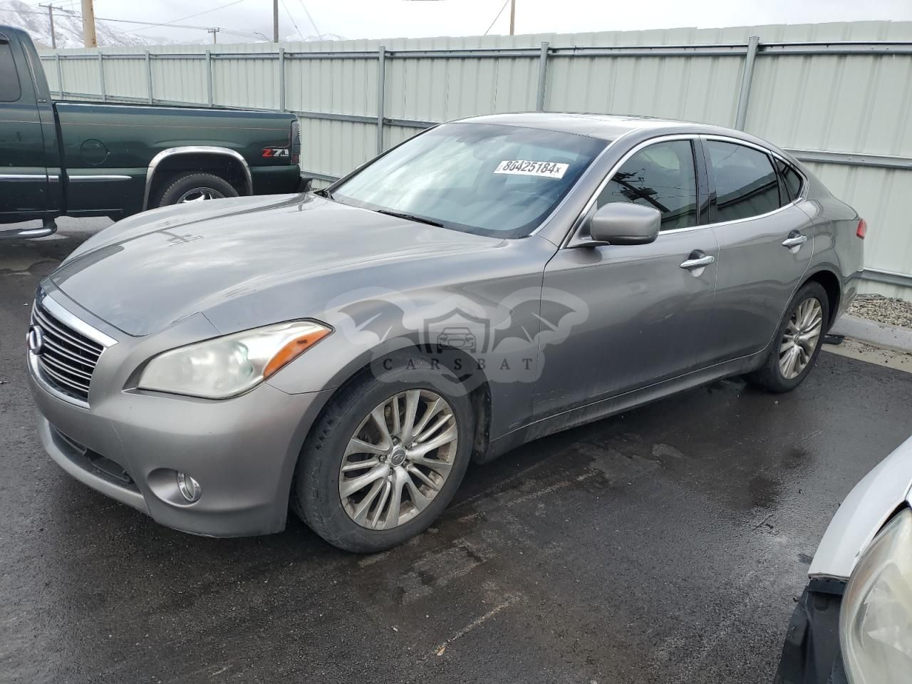 Infiniti M56 X 5.6L 8 2012
