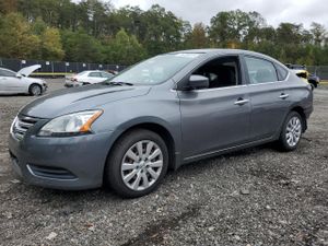 Nissan Sentra S 1.8L 4 2015