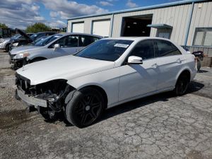 Mercedes-Benz E 350 4MATIC 3.5L 6 2014