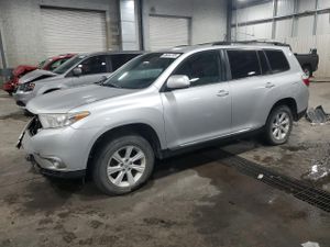 Toyota Highlander BASE 3.5L 6 2013