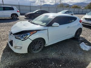 Hyundai Veloster 1.6L 4 2013