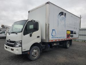 Hino Motors 195 5.1L 4 2015