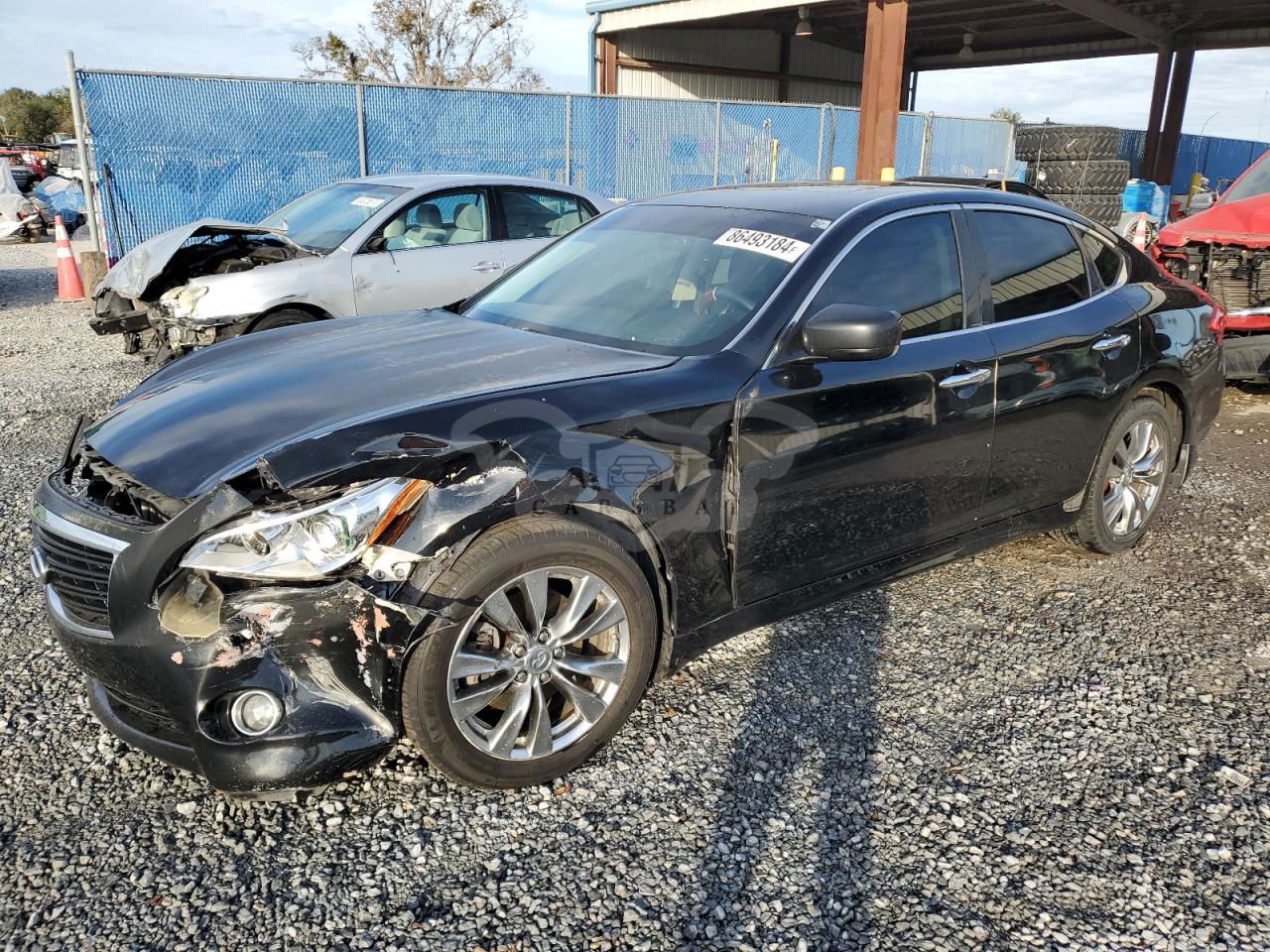 Infiniti M37 3.7L  6 2011