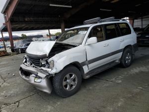 Toyota Land Cruiser 4.7L 8 2001