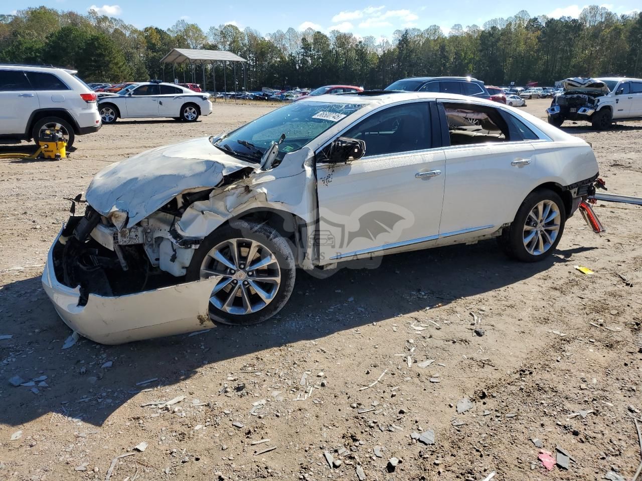 Cadillac XTS LUXURY COLLECTION 3.6L 6 2013