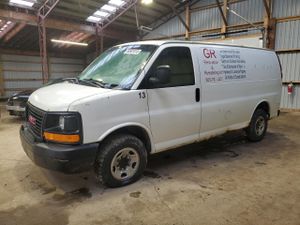 GMC Savana G2500 4.8L 8 2011