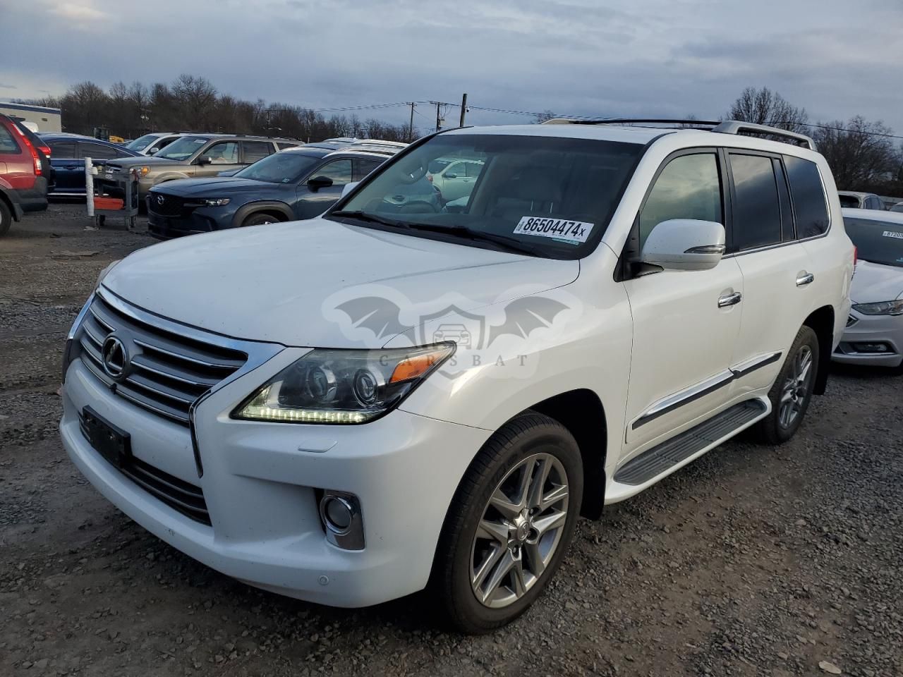 Lexus LX 570 5.7L 8 2013