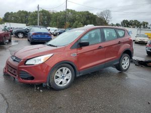 Ford Escape S 2.5L 4 2014