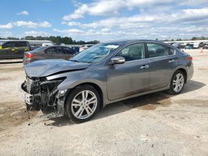 Nissan Altima 3.5S 3.5L 6 2014