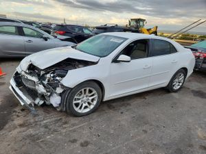 Chevrolet Malibu 1LT 2.5L 4 2015