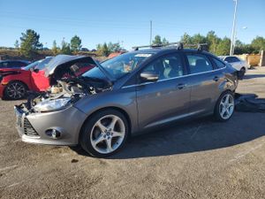 Ford Focus TITANIUM 2.0L 4 2012