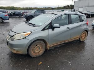 Nissan Versa S 1.6L 4 2014