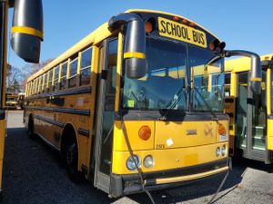 Thomas Built Buses Saf-T-Liner HDX 8.9L 6 2012