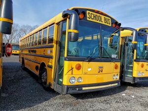 Thomas Built Buses Saf-T-Liner HDX 8.9L 6 2012