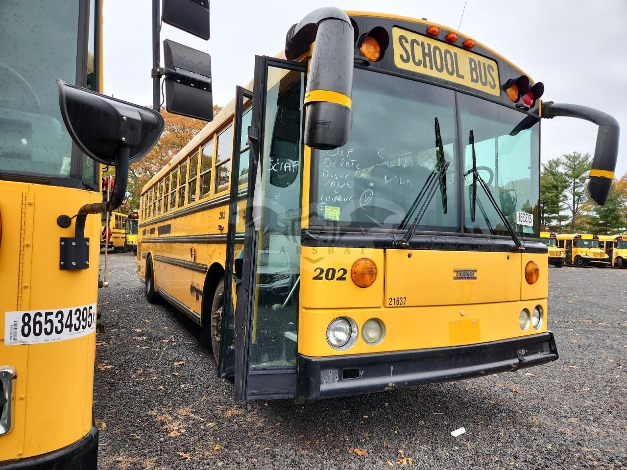 Thomas Built Buses Saf-T-Liner HDX 8.9L 6 2012