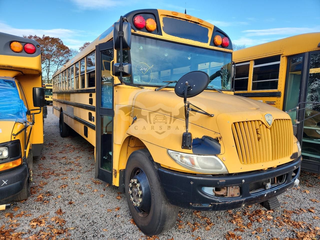 IC Corporation CE Series CE 6.4L 8 2013
