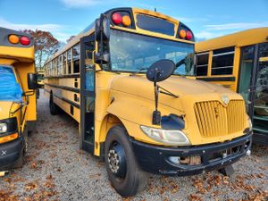 IC Corporation CE Series CE 6.4L 8 2013
