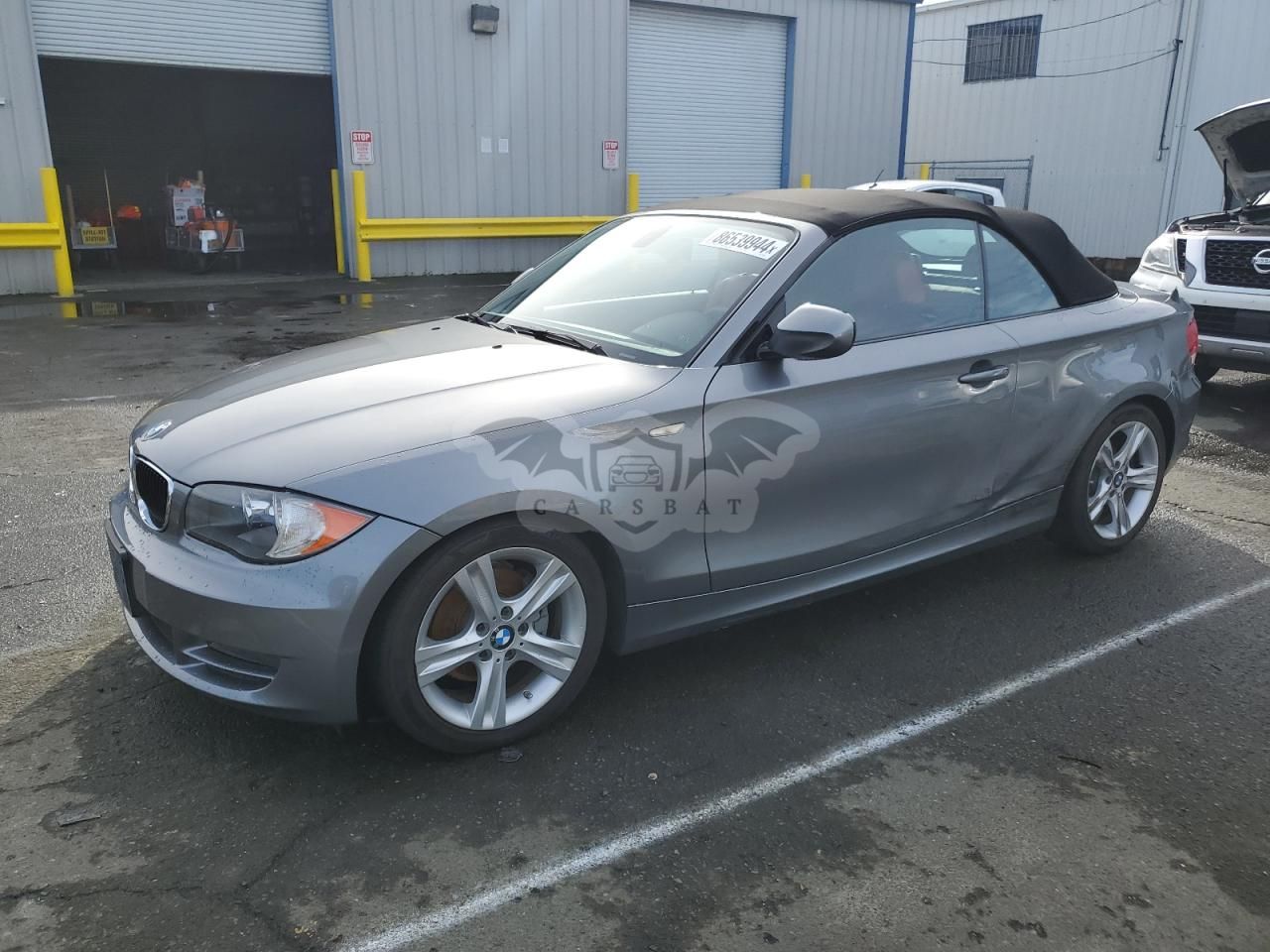 BMW 1 Series I 3.0L 6 2011