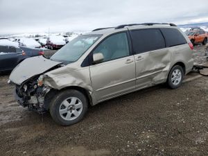 Toyota Sienna XLE 3.5L 6 2009