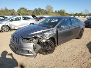 Ford Fusion SE 1.5L 4 2014