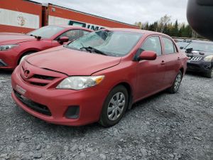 Toyota Corolla BASE 1.8L 4 2013