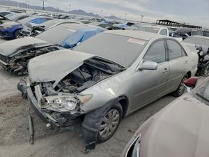 Toyota Camry LE 2.4L 4 2005