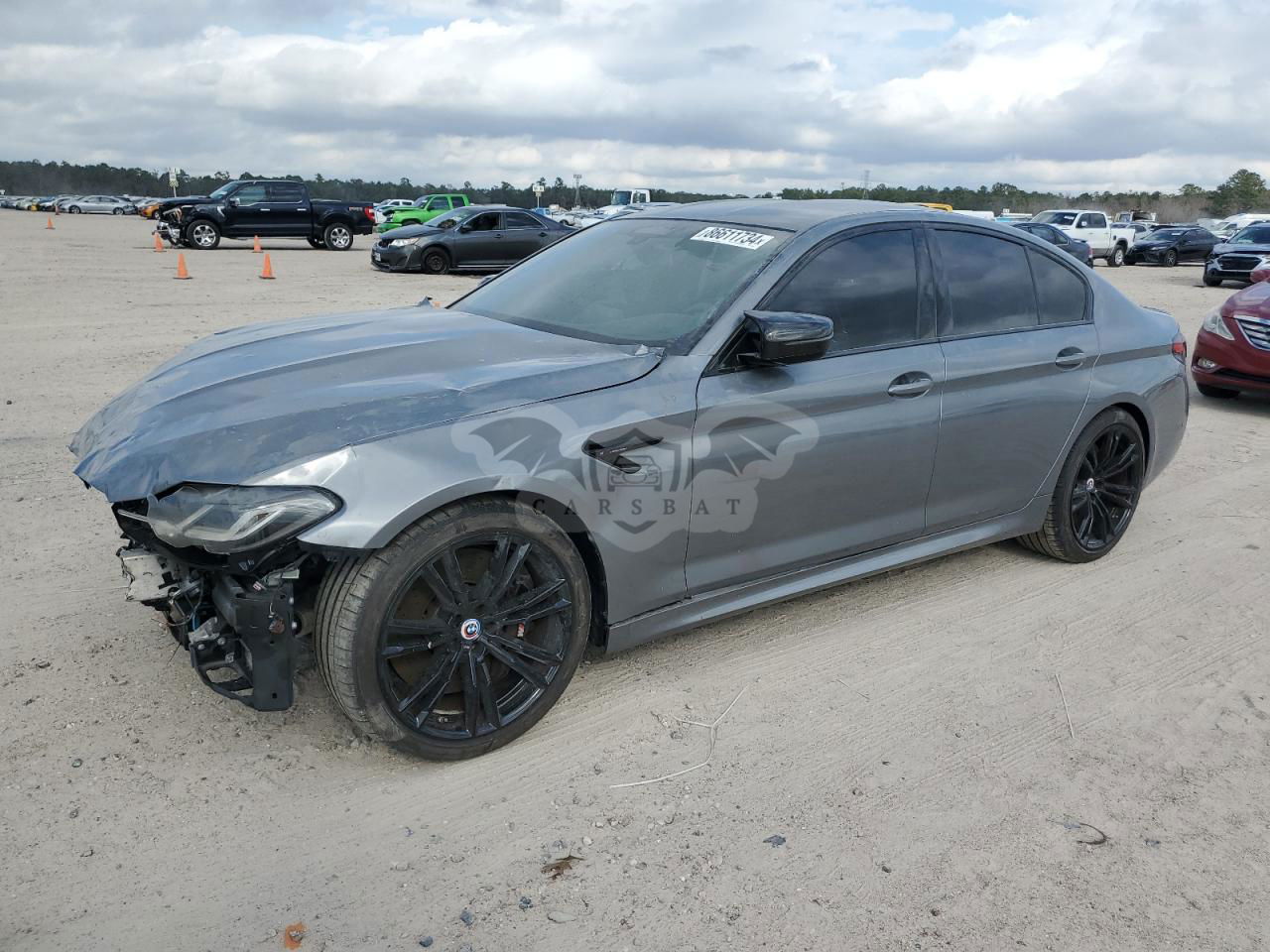 BMW M5 4.4L  8 2023