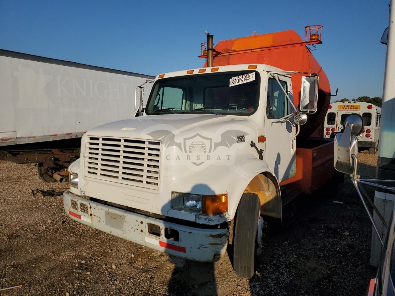 International DuraStar / 4000 4700 7.2L 8 2001